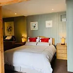 O' Carroll's Cove - Cove Caherdaniel