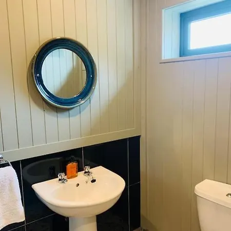 O' Carroll's Cove - Cove * Caherdaniel